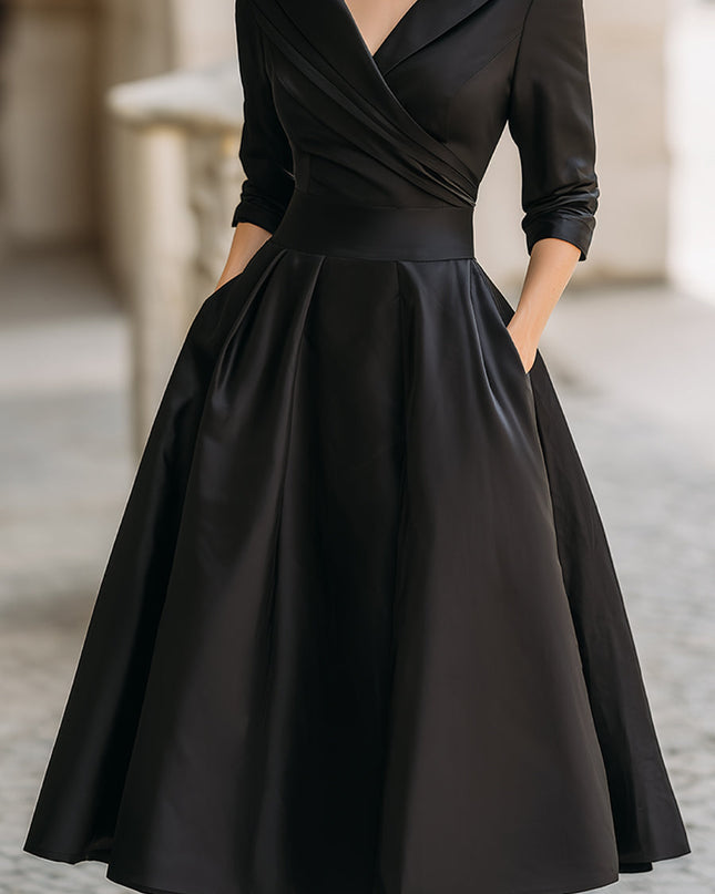 Lea™ - Elegantes Midikleid mit Dezentem Glanz