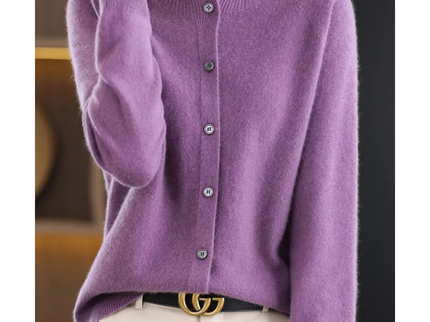 Luxuriöse Damen Strickjacke aus 100% Merinowolle mit O-Ausschnitt