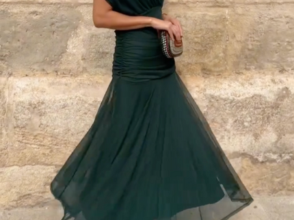 Lady™ - Elegantes Maxikleid für festliche Anlässe mit V-Ausschnitt
