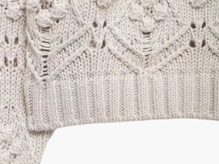 Delia | Modischer Damenpullover aus Zopfmuster