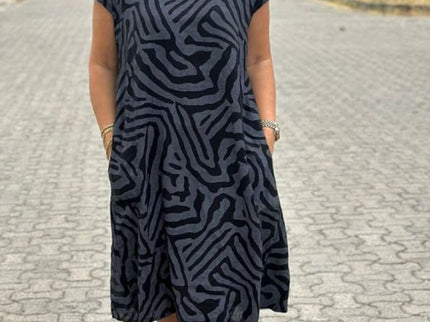 Solina™ – Kleid mit Rundhalsausschnitt und wunderschönem, bauchbedeckendem Print