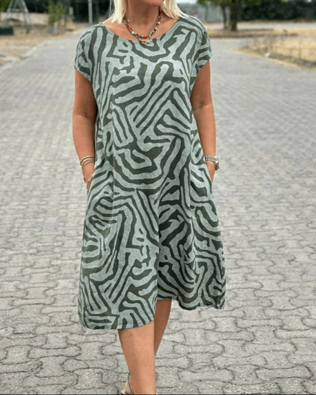 Solina™ – Kleid mit Rundhalsausschnitt und wunderschönem, bauchbedeckendem Print