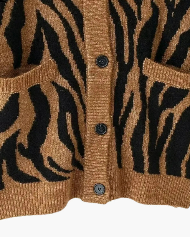 Berta | Zebra gestreiftes Strickzeug für Frauen