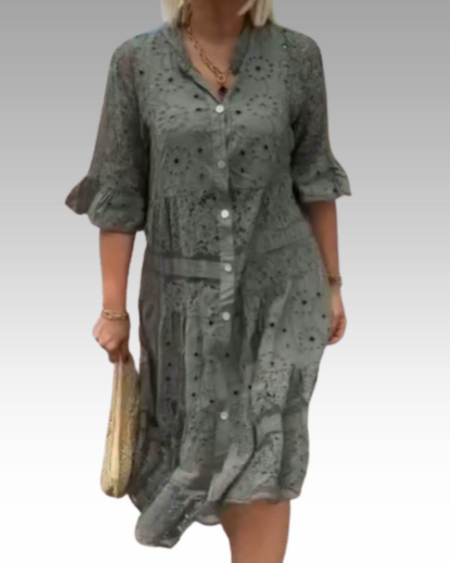Emberly™ – Locker sitzendes Kleid mit Stickerei und Knopfleiste
