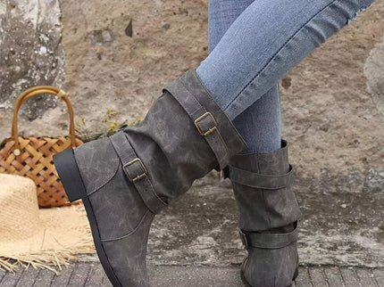 Schicke Leder-Stiefel mit Schnallendetail