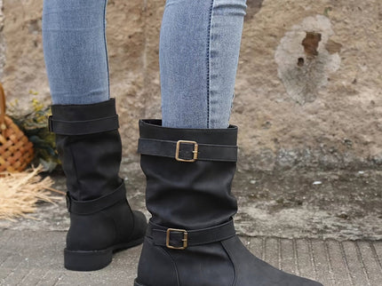 Schicke Leder-Stiefel mit Schnallendetail