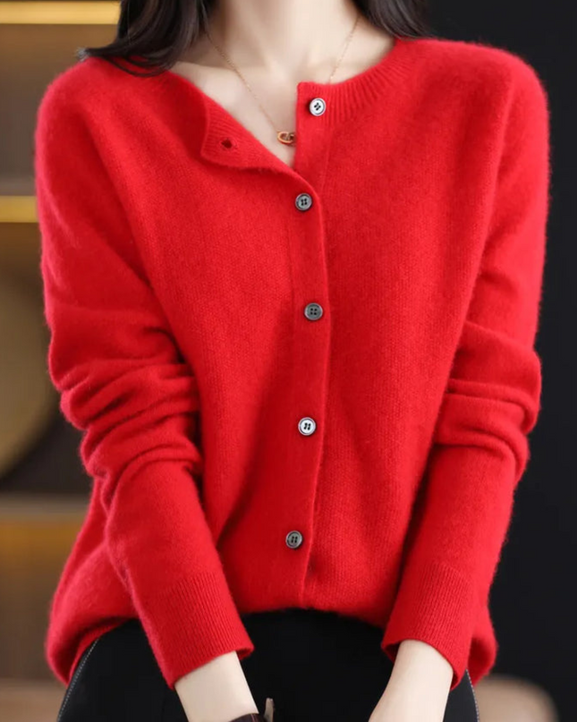 Luxuriöse Damen Strickjacke aus 100% Merinowolle mit O-Ausschnitt