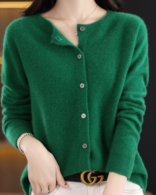 Luxuriöse Damen Strickjacke aus 100% Merinowolle mit O-Ausschnitt