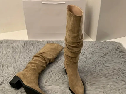 Stylische halbhohe Damenstiefel von Daphne