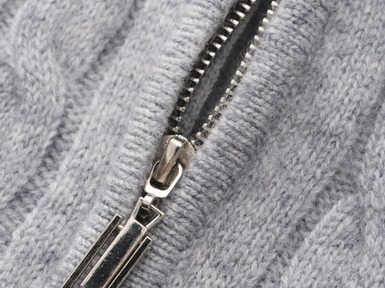 Roman | Chunky knit Herren Chasmere Pullover mit Kabelstrickmuster & Halb Reißverschluss Kragen