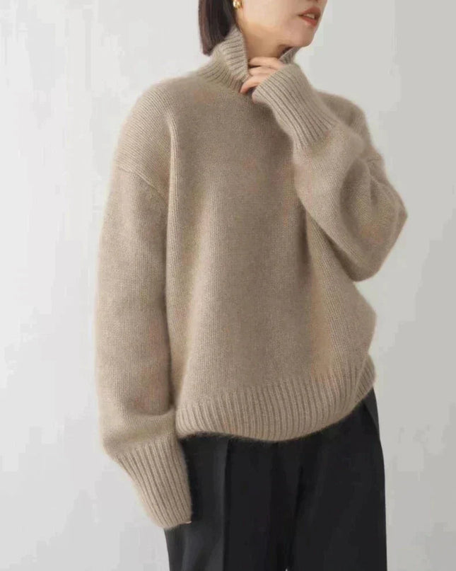 Gemütlicher weicher Strickpullover mit Rollkragen für herbstliche Schichten
