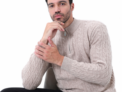 Roman | Chunky knit Herren Chasmere Pullover mit Kabelstrickmuster & Halb Reißverschluss Kragen