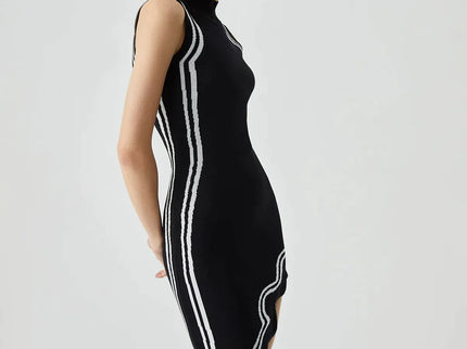 Asymmetrisches Strickkleid