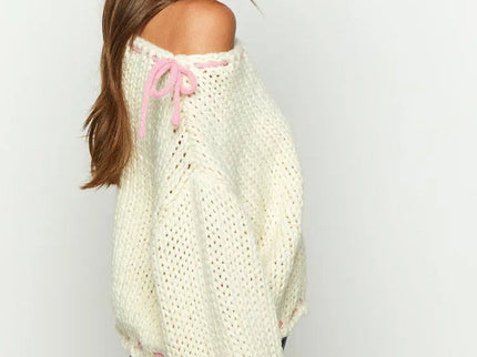 Bea | One Shoulder Chunky Knit Pullover mit rosa Kontrastband Schleife Akzente