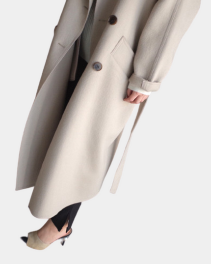 Stilvoller langer Damenmantel für einen eleganten Look