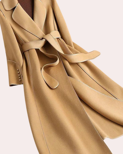 Stilvoller langer Damenmantel für einen raffinierten Look