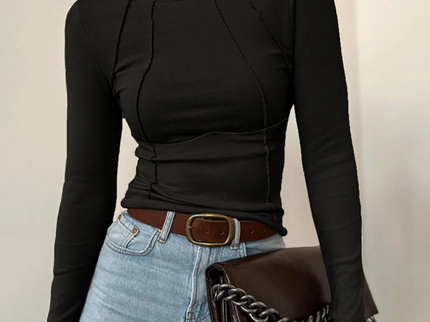 Stylisches Langarm-Top für Frauen - schlicht und elegant