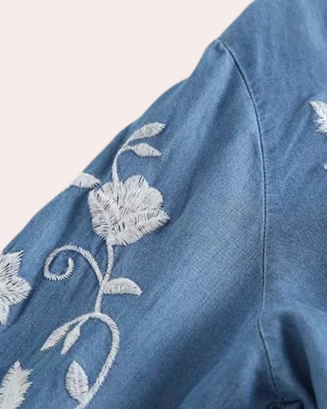 Breanne - Elegante bestickte Damenstrickjacke mit Blumendessin