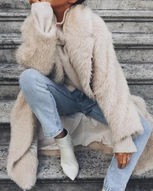 TARA - Eleganter Plüsch-Wintermantel für Damen