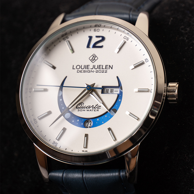 Elegante Uhr mit Mondphase