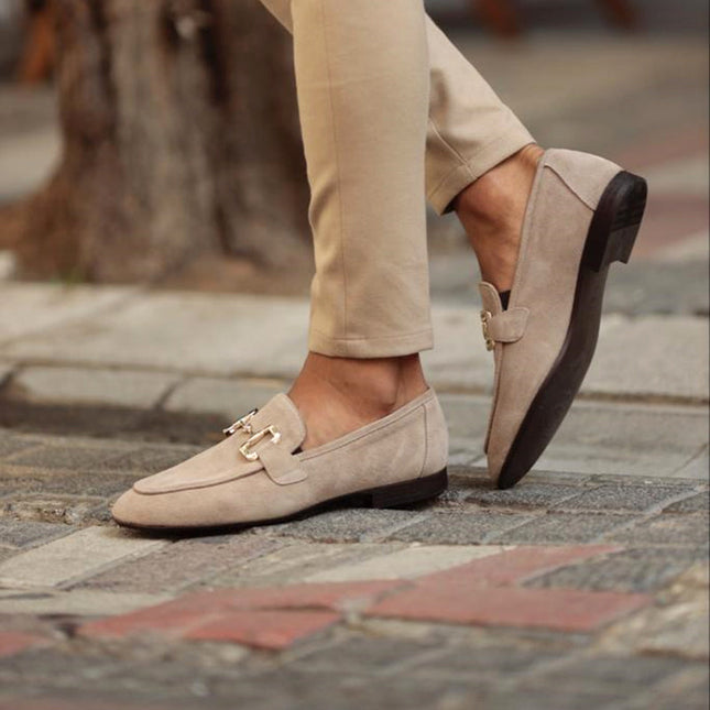 Elegante Business-Loafer mit goldener Schnalle – Klassischer Komfort für stilvolle Anlässe