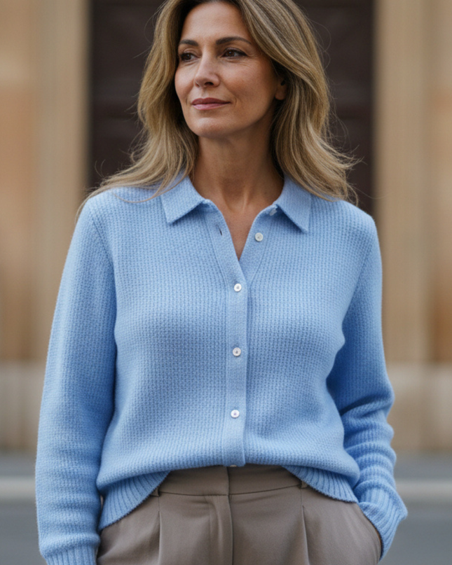Elena | Klassischer Cardigan aus weichem Strick