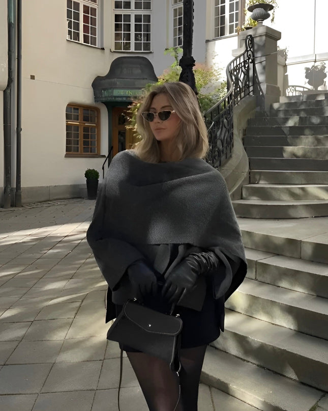 SOPHIA I Cape Mantel