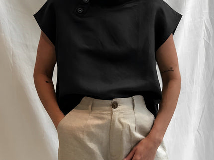 Lina – Stilvolle Bluse mit maskulinem Touch & Vintage-Charme