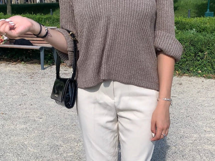 Gerippter Strickpullover mit Kragen