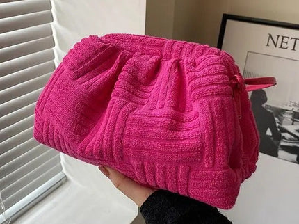 Sabrina - Elegante und funktionelle Handtuchtasche für Frauen