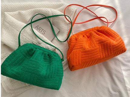 Sabrina - Elegante und funktionelle Handtuchtasche für Frauen