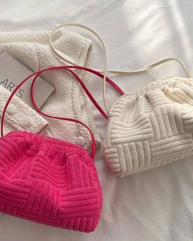 Sabrina - Elegante und funktionelle Handtuchtasche für Frauen