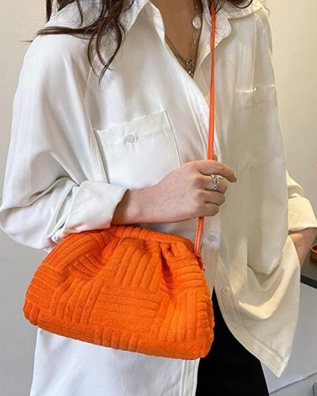 Sabrina - Elegante und funktionelle Handtuchtasche für Frauen