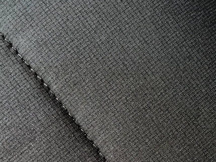 Steppjacke mit Kapuze – Warme Winterjacke für Alltag und Outdoor
