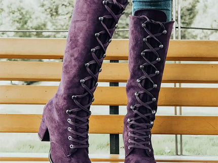LEONA - Stylische Damenstiefel mit stabilen Absätzen