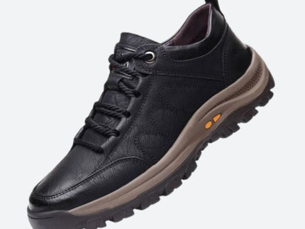 Elegante und bequeme Wanderschuhe für den modernen Mann - Nero