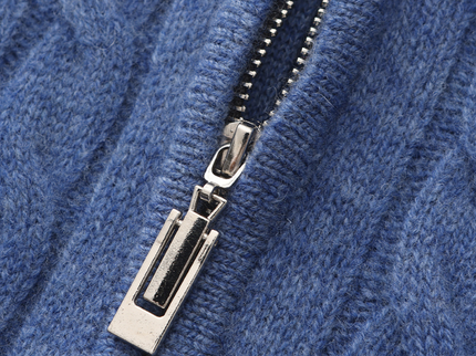 Roman | Chunky knit Herren Chasmere Pullover mit Kabelstrickmuster & Halb Reißverschluss Kragen