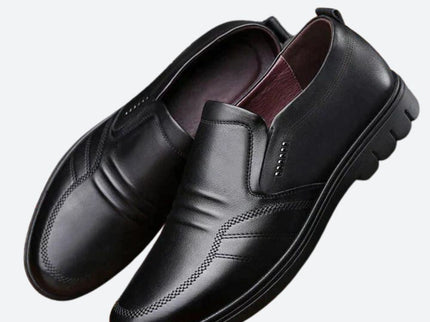 Bequeme und rutschfeste Herrenschuhe - Primo