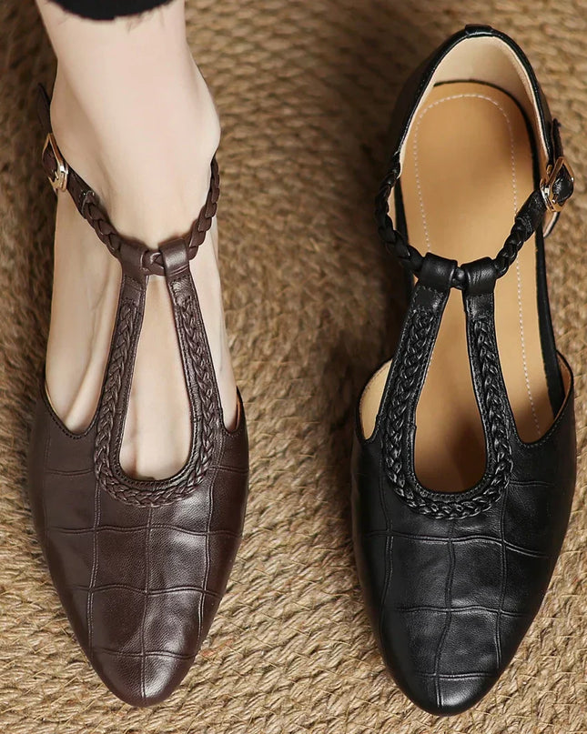 Astrid – Klassischer Lederschuh mit geflochtenem T-Riemen