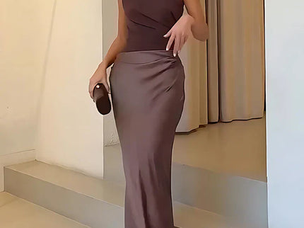 Amber™ – Ein Schulter Satin Maxikleid