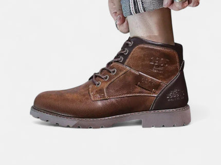Ken™ | Elegante Herrenstiefel aus Kunstleder im klassischen Stil