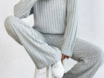 Strickhose und Rollkragenpullover für Frauen