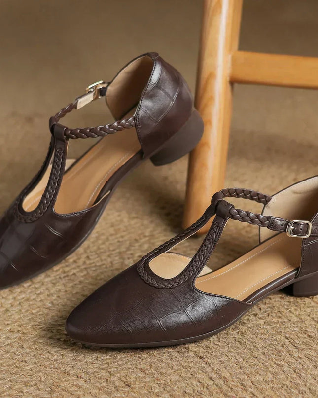 Astrid – Klassischer Lederschuh mit geflochtenem T-Riemen