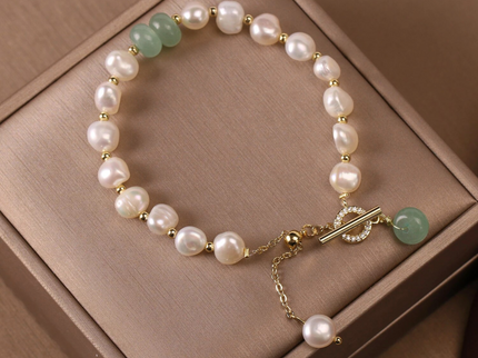 Bailey - Elegantes Süßwasserperlenarmband für Frauen