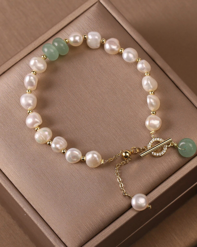 Bailey - Elegantes Süßwasserperlenarmband für Frauen