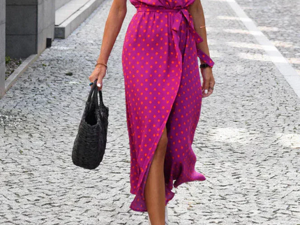 Jorlyn™ - Elegantes Kleid mit V-Ausschnitt und figurbetonter Passform
