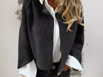 Stilvolle Kurzjacke mit Knöpfen