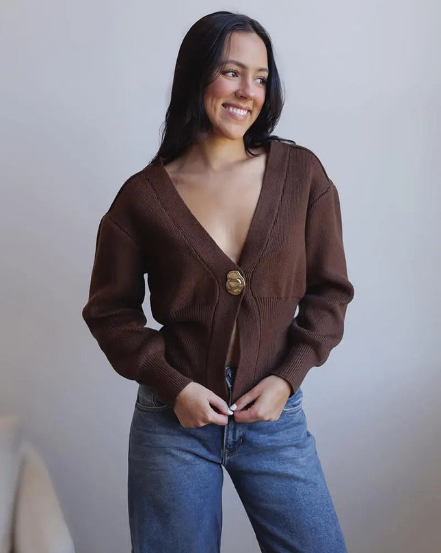 Norina | Strickcardigan mit auffälligem Knopf