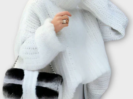 Paulina - Weicher langärmeliger Damen-Kapuzenpullover