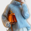Hellblau / S